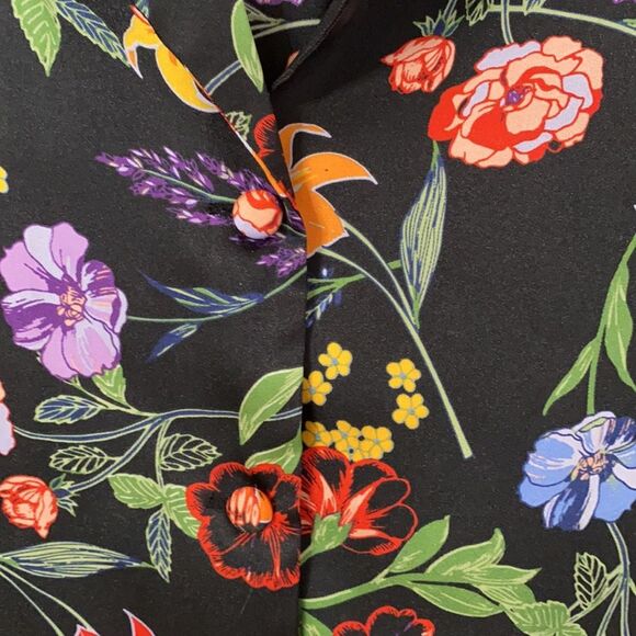 Who What Wear Black Floral V Neck Pajama Style Satin Silky Blouse - Picture 5 of 9